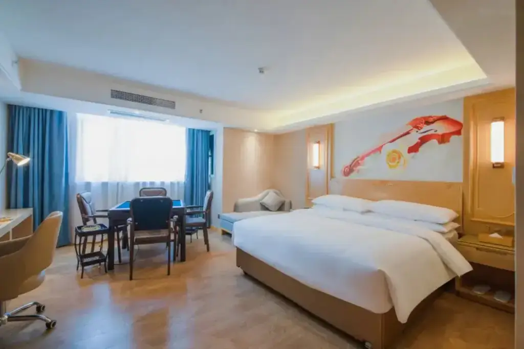 Чунцин: Vienna Hotel Chongqing Lijiatuo Pedestrian Street