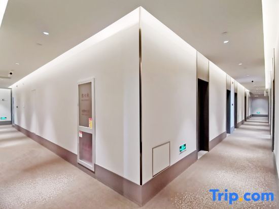 Пекин: Hanting Hotel (Beijing Happy Valley Longtou subway station store)