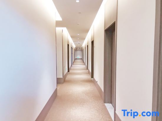 Пекин: Hanting Hotel (Beijing Happy Valley Longtou subway station store)