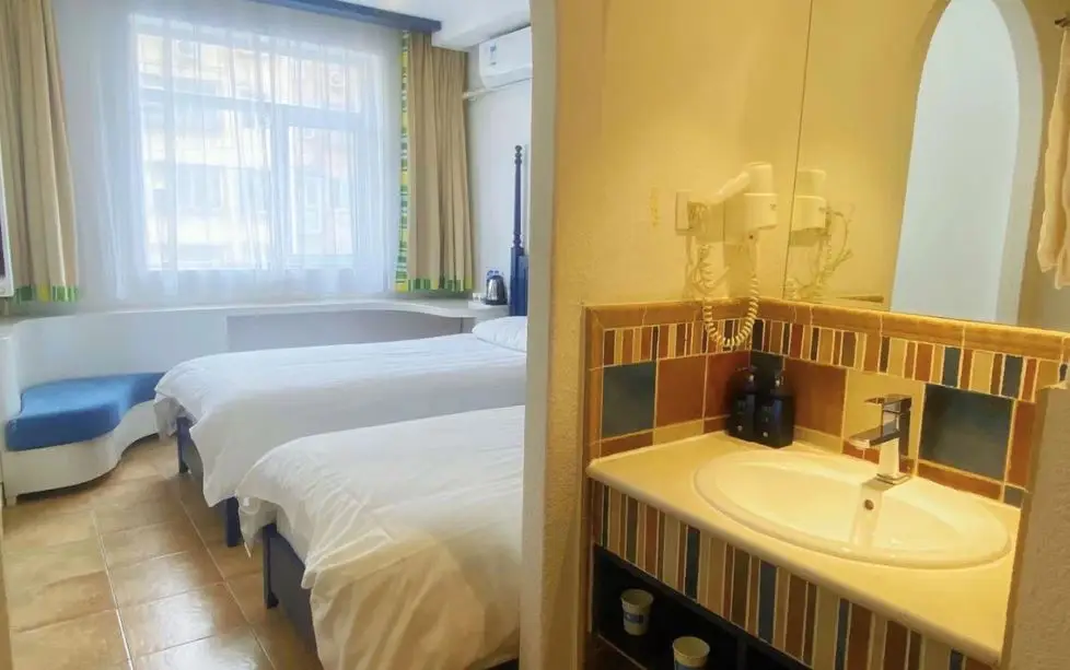 Пекин: Hanting Hotel(Beijing Shaoyaoju East Gate of Unive