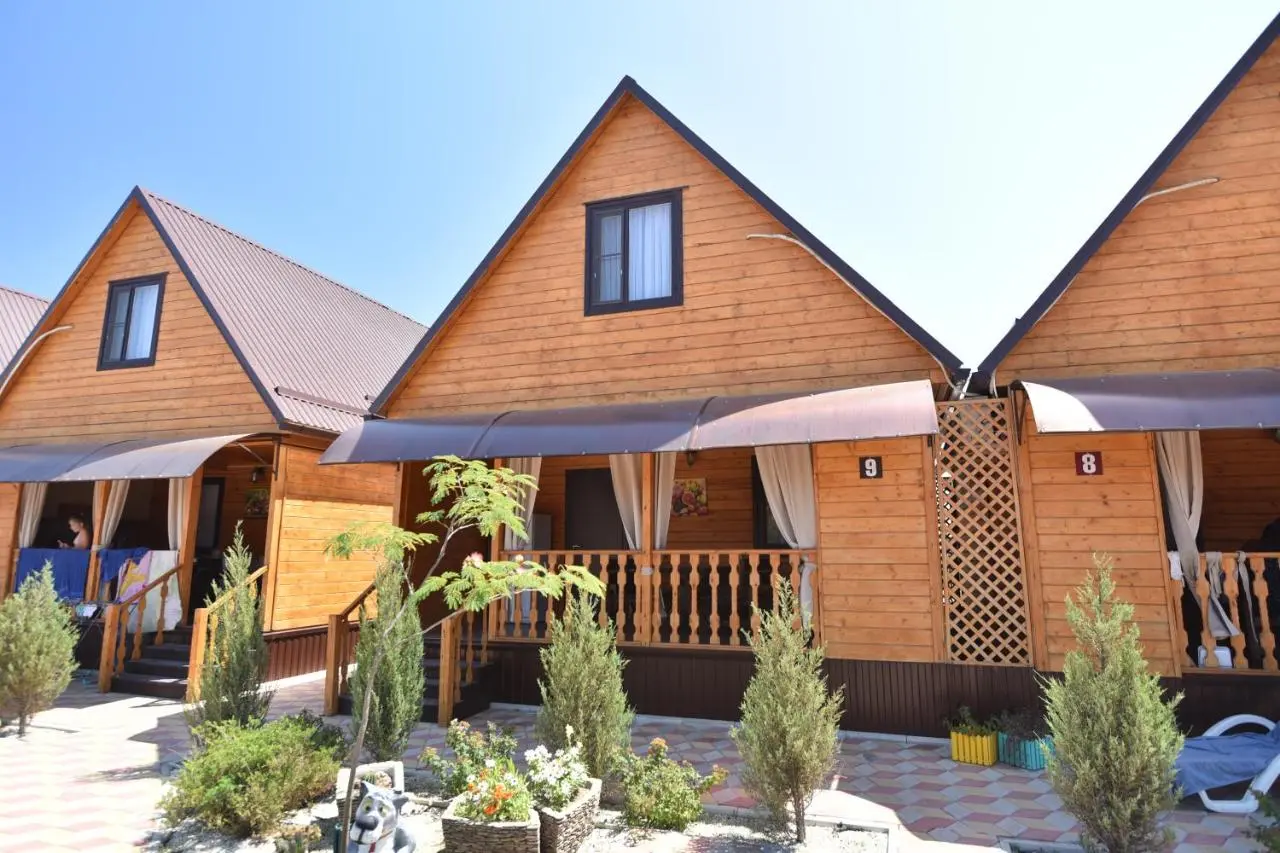 Голубицкая: ЭКО-комплекс SUN HOUSE