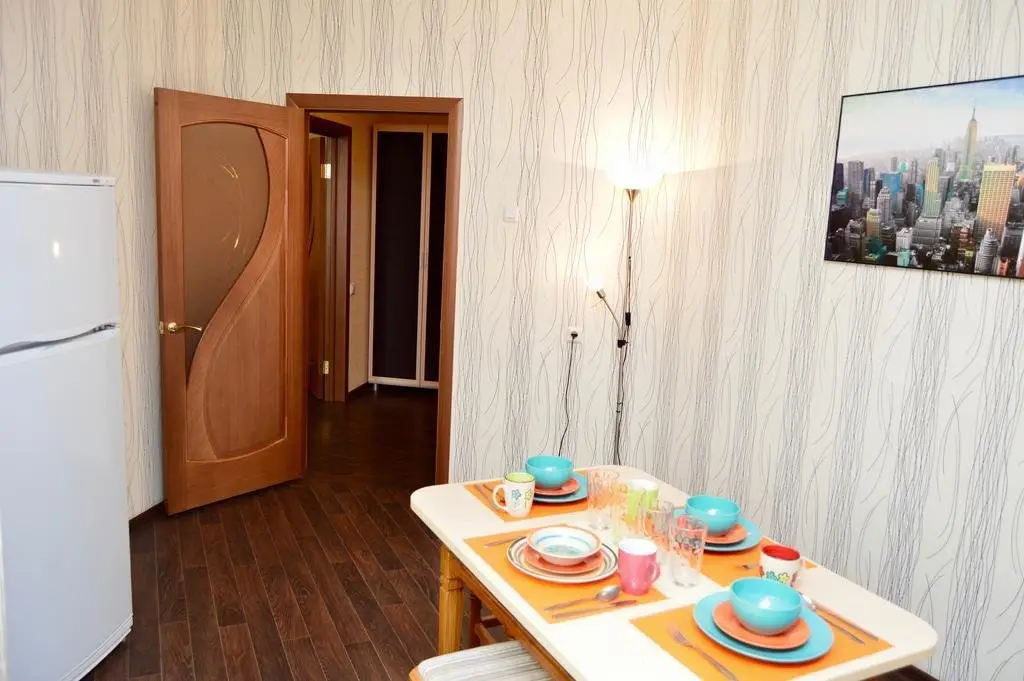 Воронеж: Apartments 20 Years of October