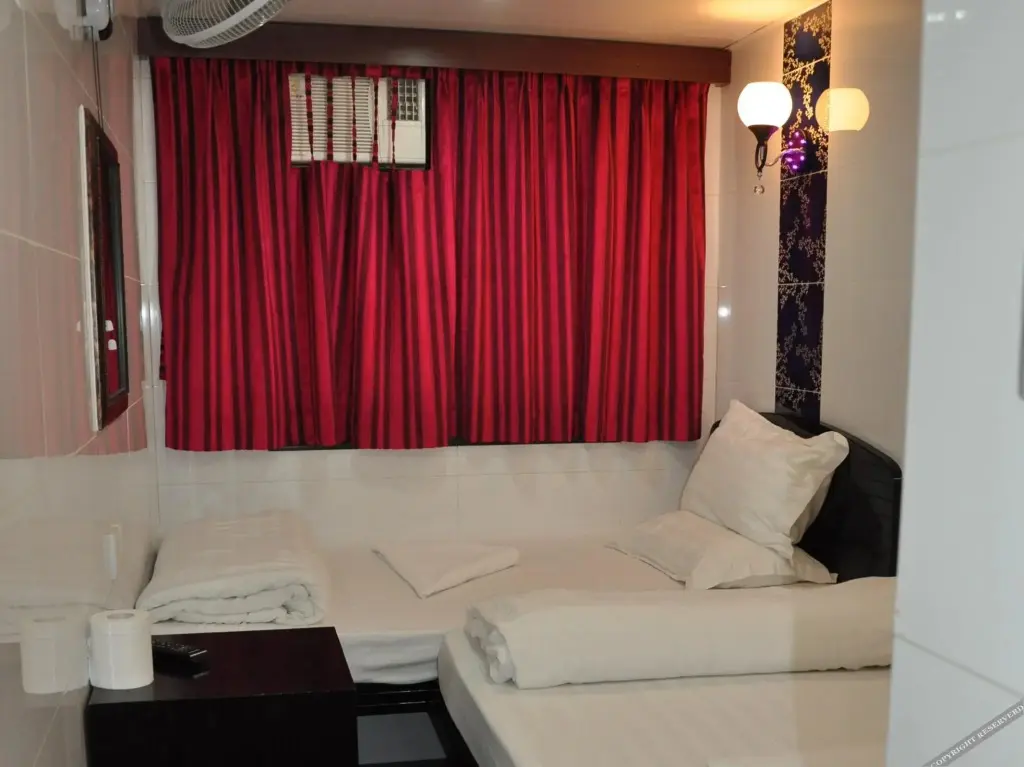 Гонконг: Angel Guest House