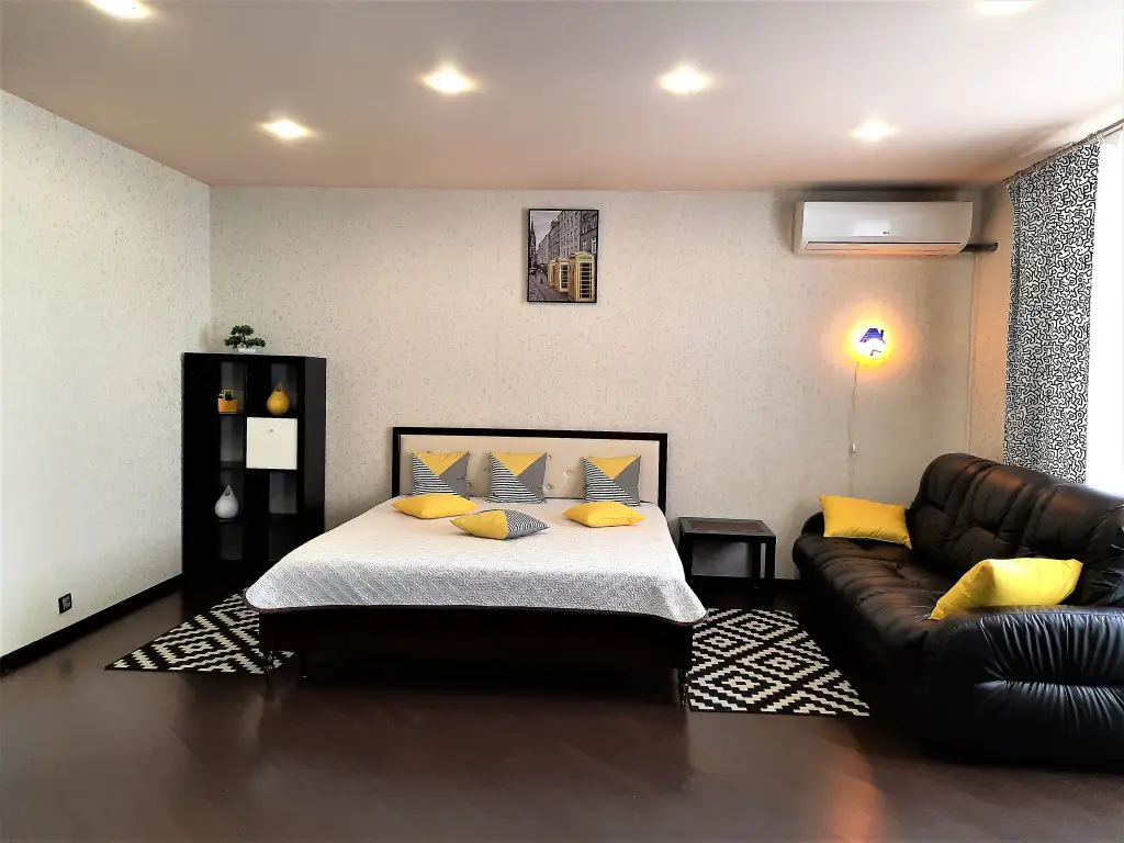 Воронеж: Apartments na prospekte Revolyutsii