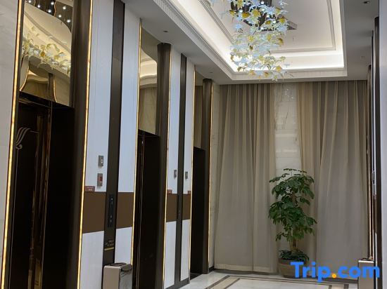 Venus Royal Hotels (Tongcheng Tongguo Xiushui store) — фото 1