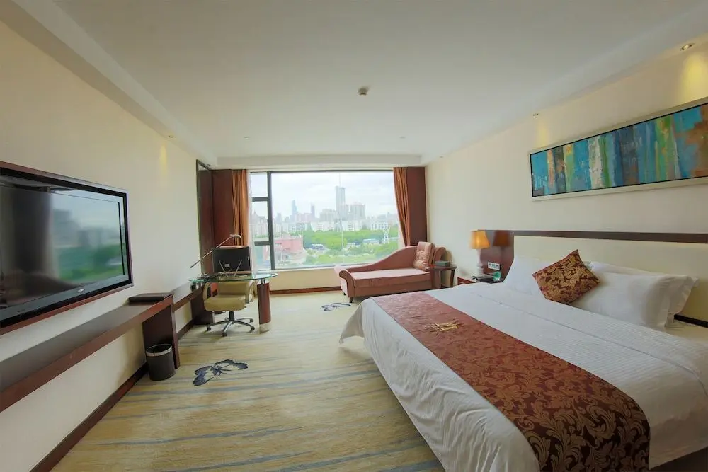 Гуанчжоу: Pazhou Mingyue Hotel Canton Fair Branch- Free shuttle bus to and from the Canton Fair Complex during the Canton Fair period