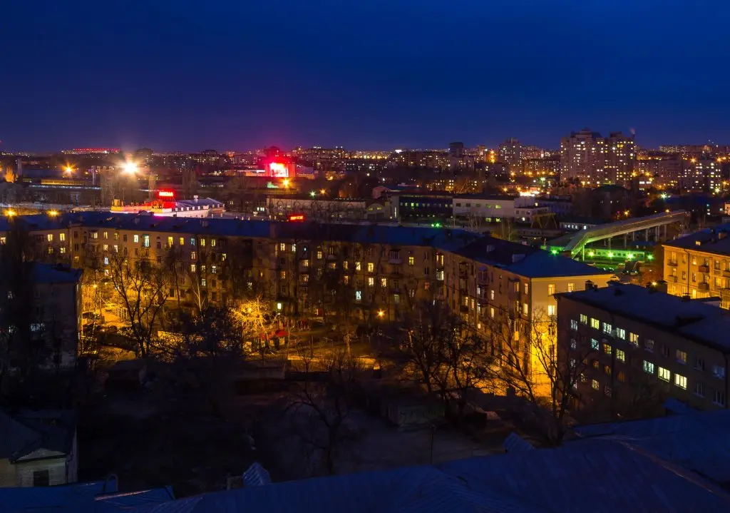 Воронеж: Атлант на Фридриха Энгельса