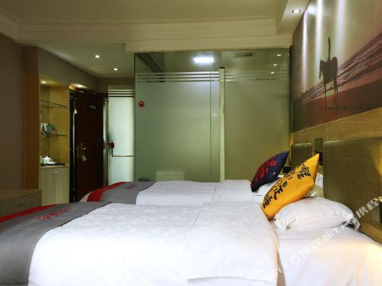 Аньцин: Junyi Hotel(Anqing Susong County Bus station of Fuyu Town)