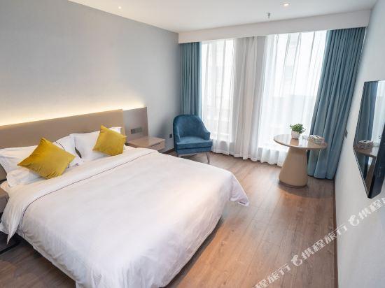 Аньцин: an Qing Riverside Boutique Hotel
