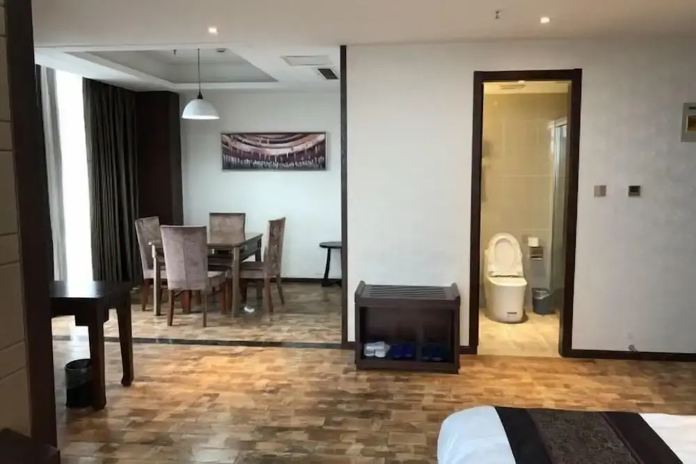 Чичжоу: Zongyang International Hotel