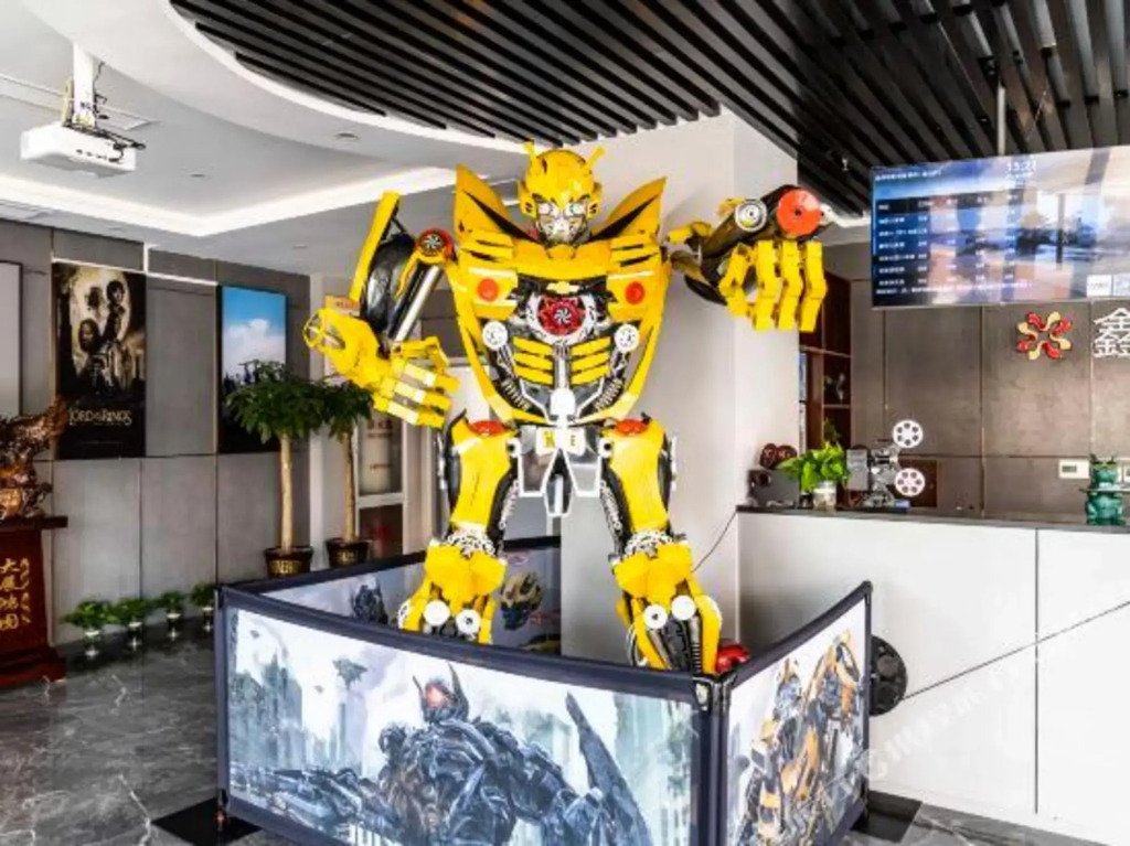 Аньцин: Qianshan Xinan Film Light Luxury Hotel