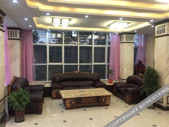 Аньцин: Huaining Jingdu Business Hotel (Chengnan bus station store)