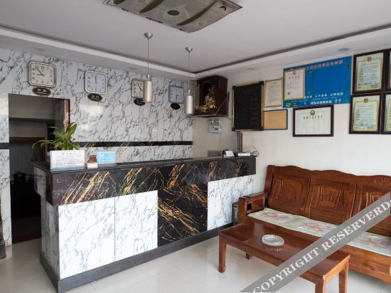 Аньцин: Anqing New Century Hotel