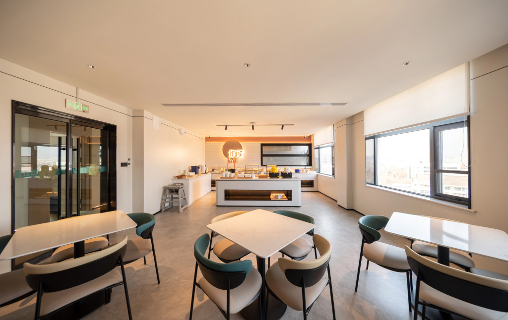 Аньян: Hello Hotel (Chang'an Road Branch, Linzhou, Anyang)