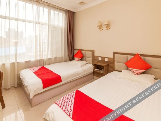 Аньян: Linzhou Southeast Fashion Express Hotel
