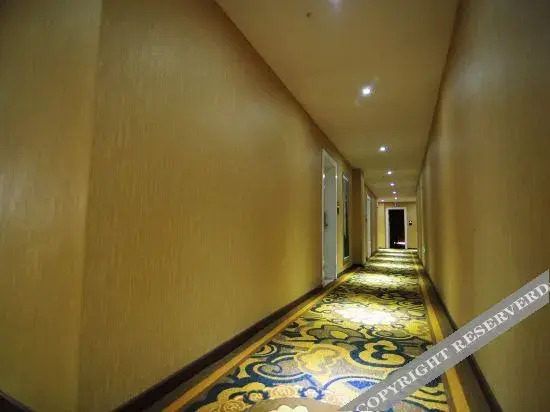 Аньшунь: Rhine Theme Hotel Anshun