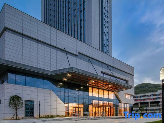 Аньшунь: Huatong Hotel