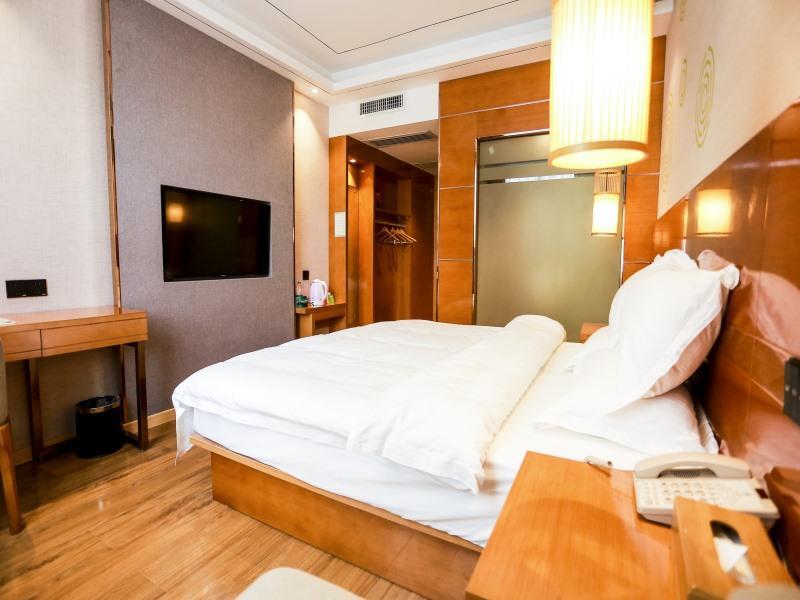 Аньшунь: Отель GreenTree Inn Anshun Guanling Bus Station