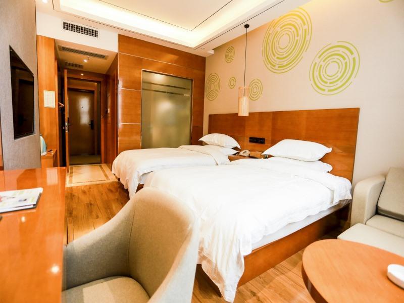 Аньшунь: Отель GreenTree Inn Anshun Guanling Bus Station