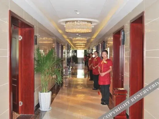 Аньшунь: Baiheng Wanxiang Hotel (Zhenning Huangguoshu Avenue)