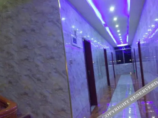 Аньшунь: Yunshun Waterfall Hotel