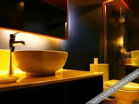 Аньшунь: Baiqian Hotel