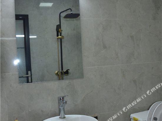 Аньшунь: Haoyilai Hotel