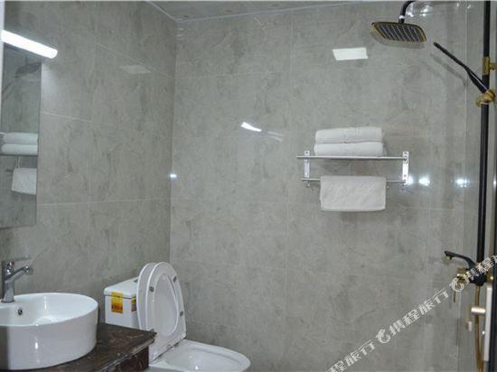 Аньшунь: Haoyilai Hotel