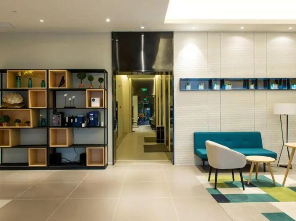 Сиань: Home Inn Selected (Xi'an North Railway Station Fengcheng 9th Road Administrative Center)