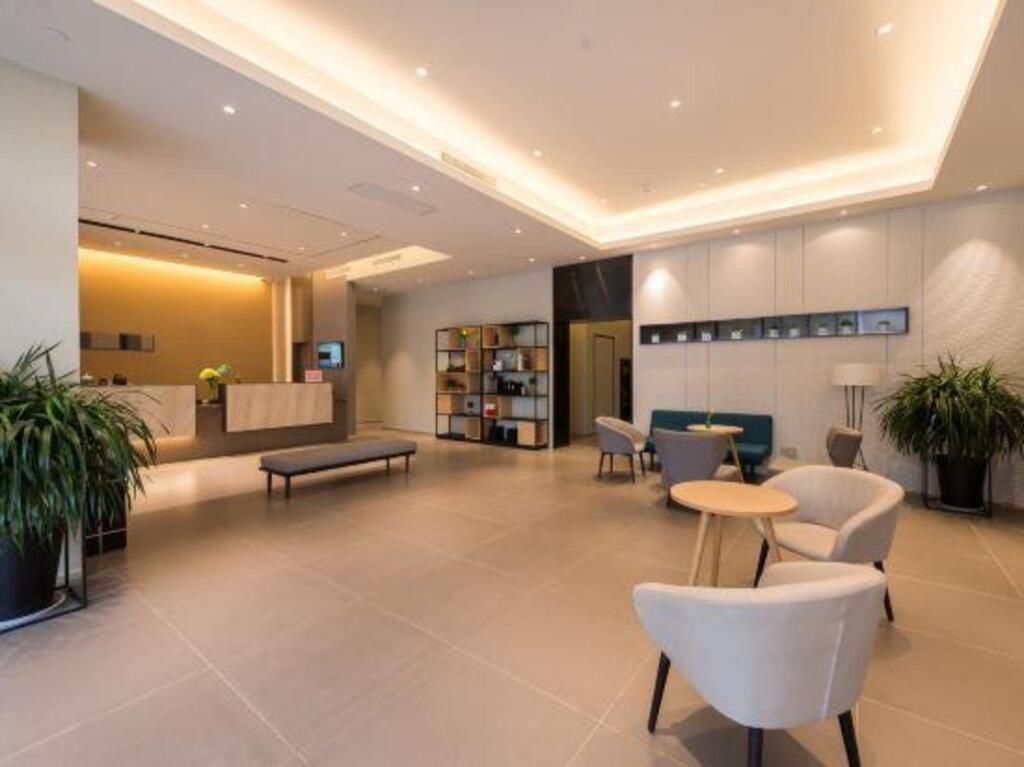 Home Inn Selected (Xi'an North Railway Station Fengcheng 9th Road Administrative Center) — фото 1
