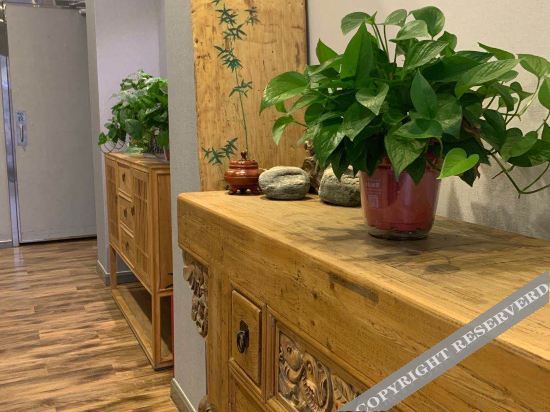 Сиань: Light stay at Jinghua Select Hotel (Tangdu Hospital)