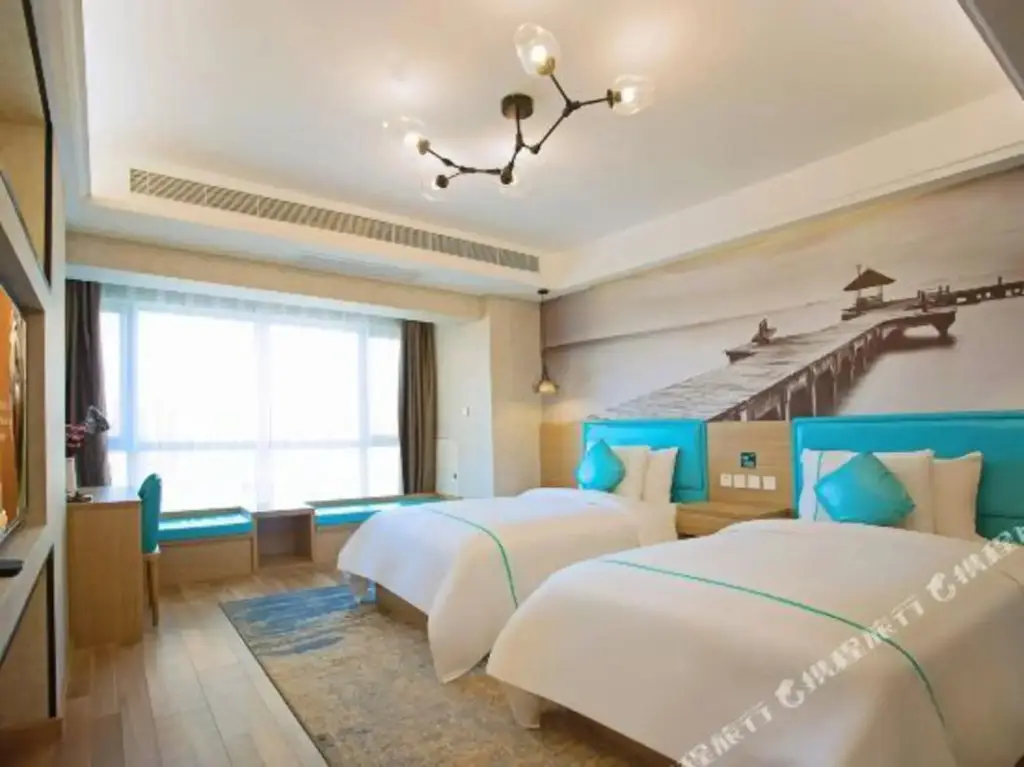 Сиань: West Port Hotel