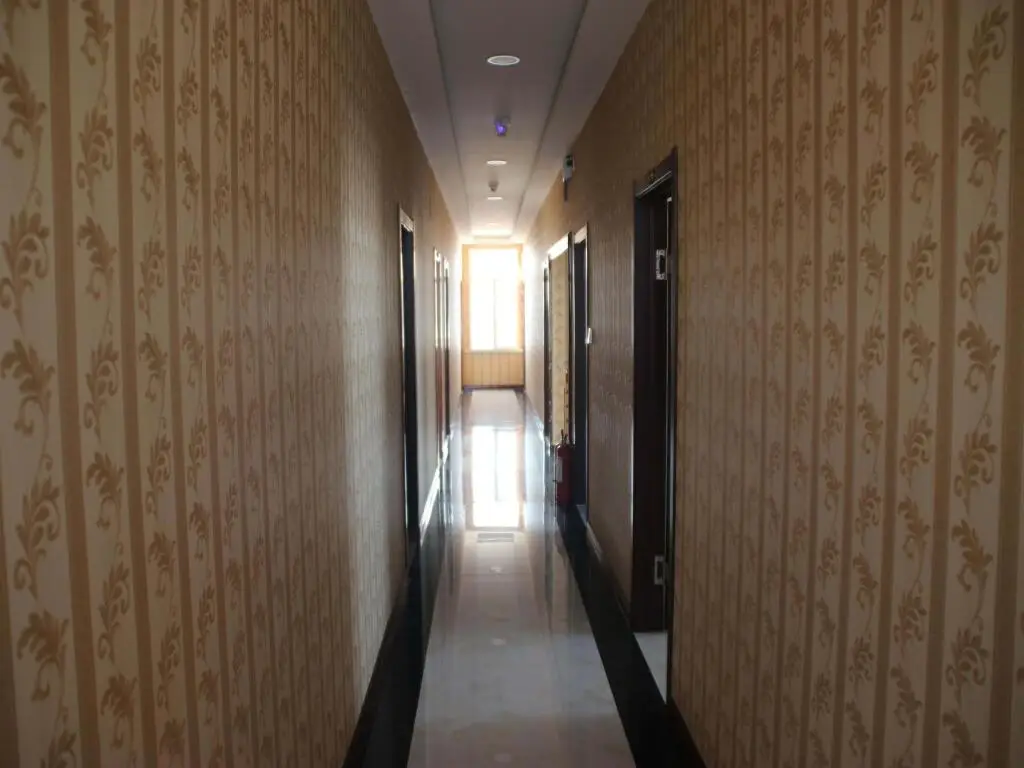 Харбин: Harbin Bin Hang Hotel