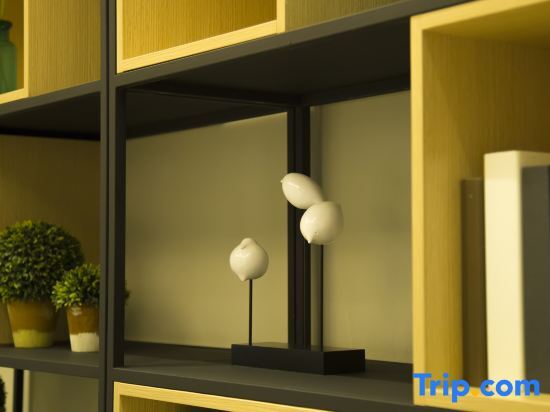 Сиань: Home Inn Selected (Xi'an High-tech Zone Greenland Pico Convention and Exhibition Center)