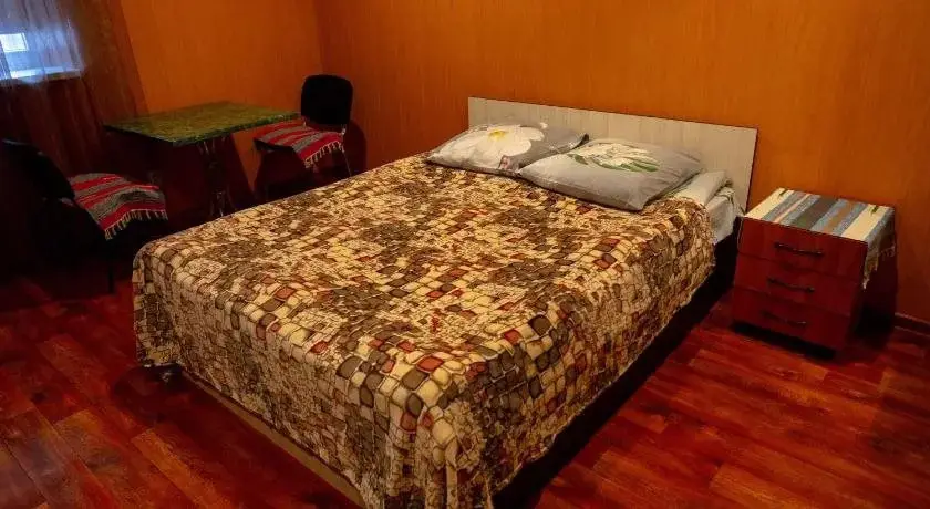 Воронеж: Меблированные комнаты on Gramshi