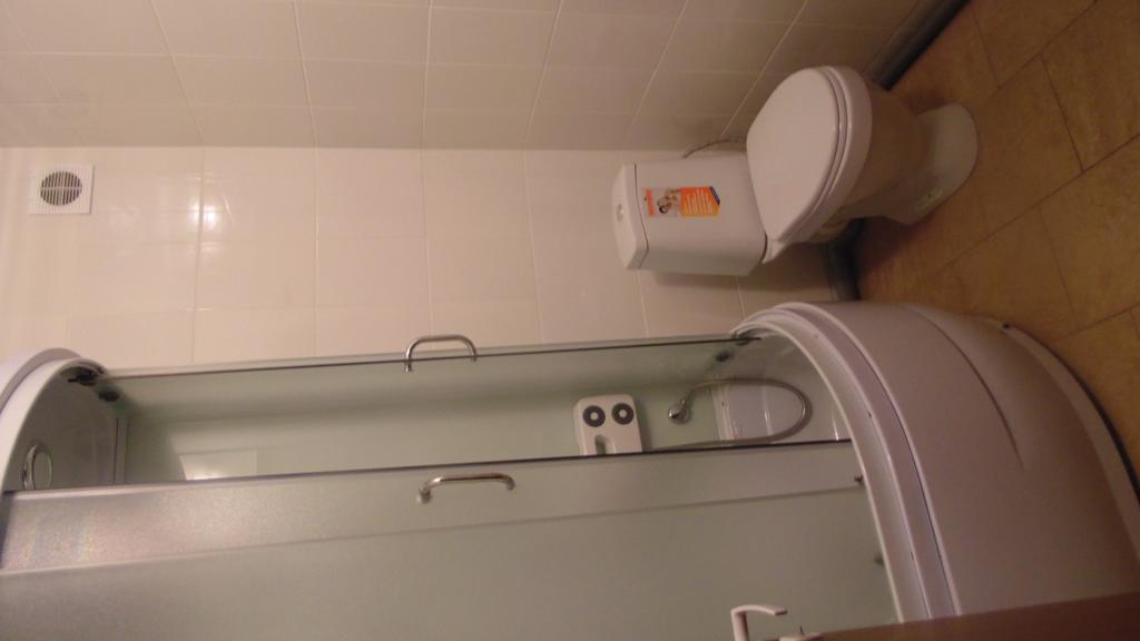 Воронеж: Меблированные комнаты Inn Novosibirskaya