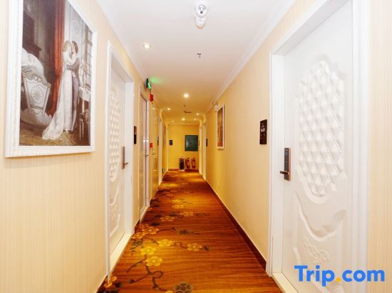 Гуйлинь: Golden Hotel