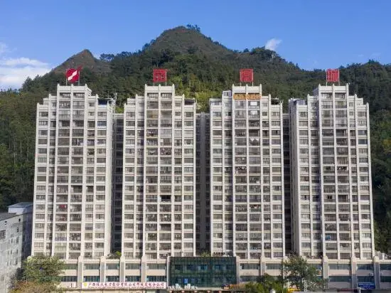 Байсе: Yeste Hotel (Napo)