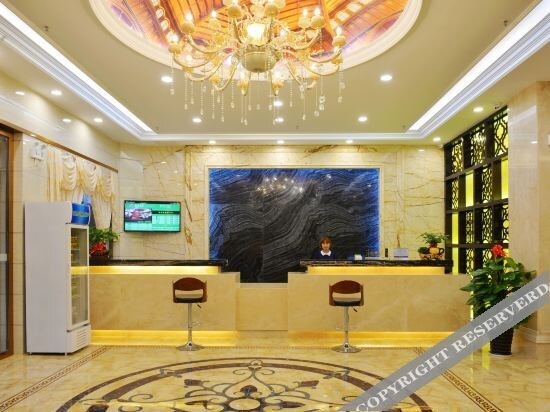 Байсе: Jingtong Hotel (Baise High-speed Railway Station)