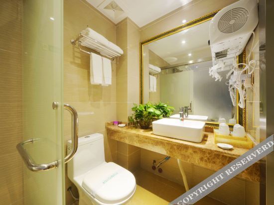 Байсе: Jingtong Hotel (Baise High-speed Railway Station)