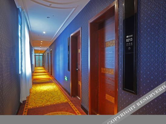 Байсе: Jingtong Hotel (Baise High-speed Railway Station)