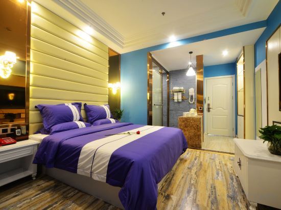 Байсе: Jingtong Hotel (Baise National Medical College)