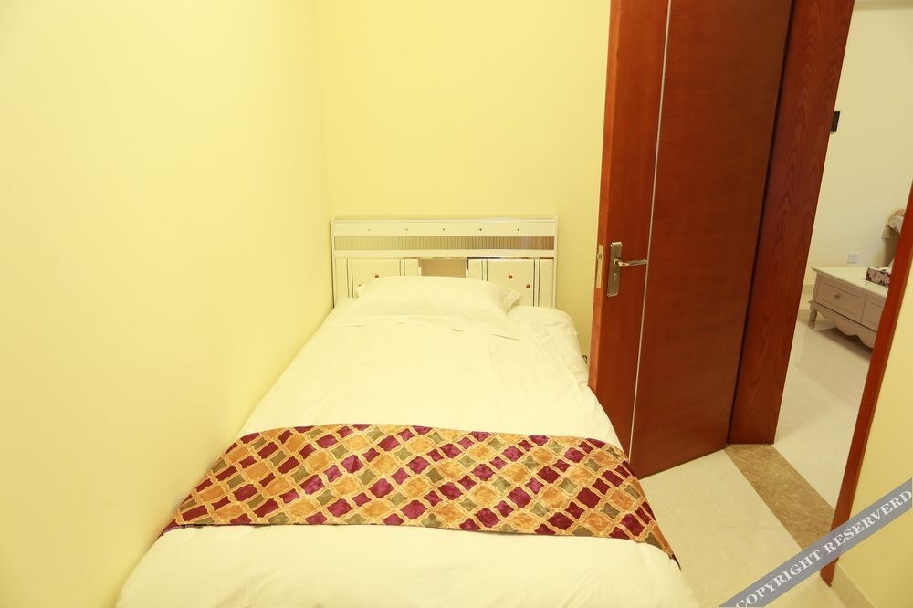 Шэньчжэнь: She He Apartment Nanshan Center Branch