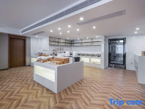 Байсе: Berman Hotel (Baise Pingguo Culture Park Stadium Shop)