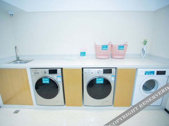 Байсе: City convenient hotel (Aegean Plaza store at the intersection of Baise Expressway)