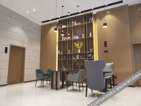 Байсе: City convenient hotel (Aegean Plaza store at the intersection of Baise Expressway)