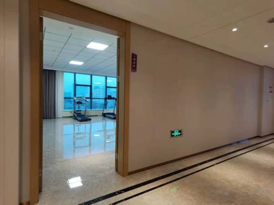 Байинь: jinwokaidi wenhua hotel
