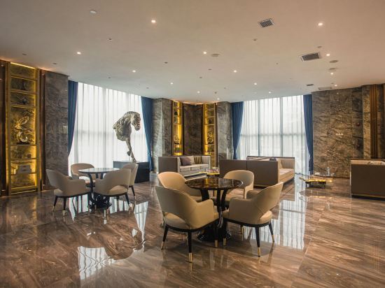 Байинь: jinwokaidi wenhua hotel