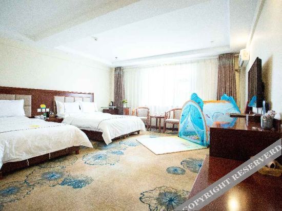 Байинь: Baiyinquxinghongqiao Business Hotel