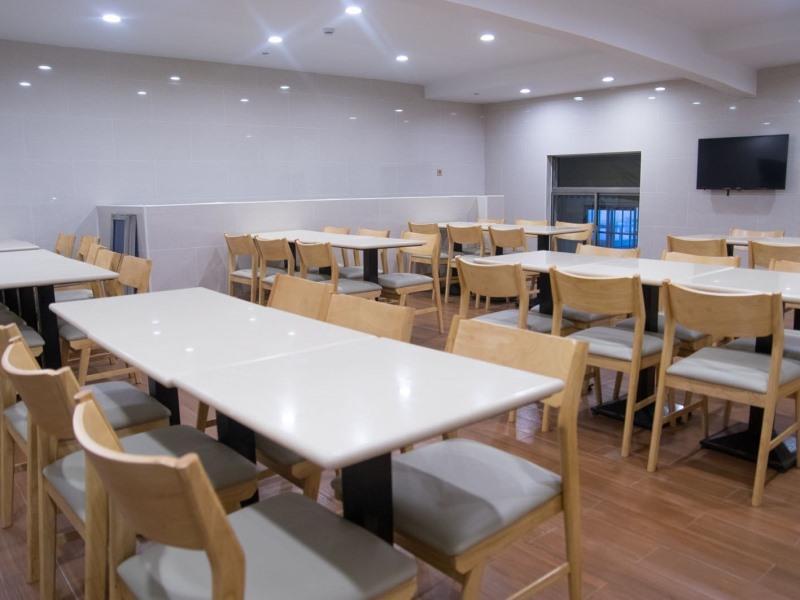 Шанхай: Green Tree Inn Shanghai Hongqiao Hub National Convention and Exhibition Centre Shenhong Road